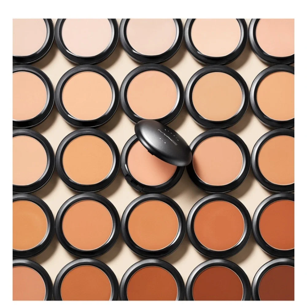 M·A·C Studio Fix Powder Plus Foundation, powder/foundation, 24-hr shade: NW18